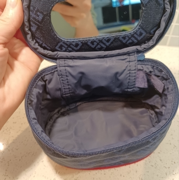 GIVENCHY canvas makeup case cosmetic pouch bag - Picture 5 of 6